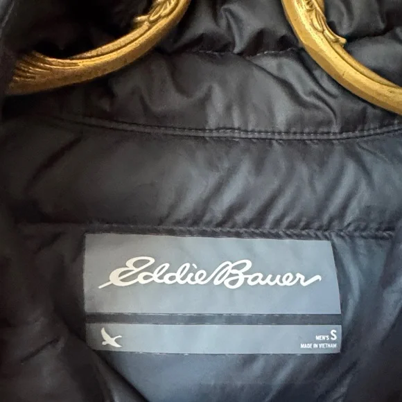 Eddie Bauer Men's Dark Gray Puffer Jacket - Picture 2 of 5